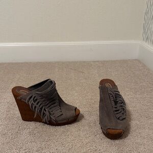 Sbicca Charcoal Wedge Sandals